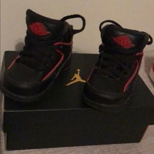Jordan 2 Retro BT Toddler size 5C